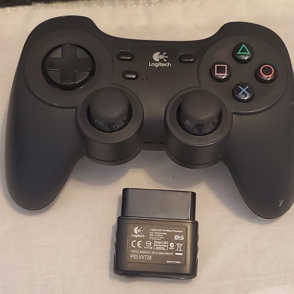 Logitech Precision Wireless Controller PS2